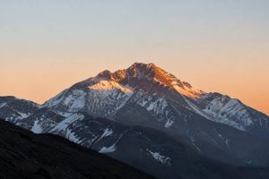 Toubkal altitude : tout savoir sur le sommet le plus haut d’Afrique du Nord